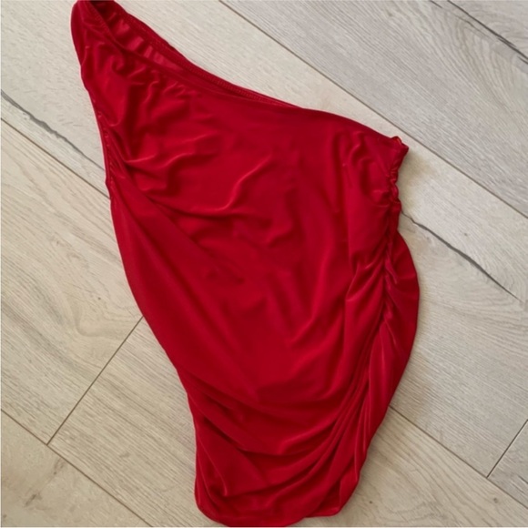 Saints 21  Red One-Shoulder Tank Top size M - Picture 7 of 8